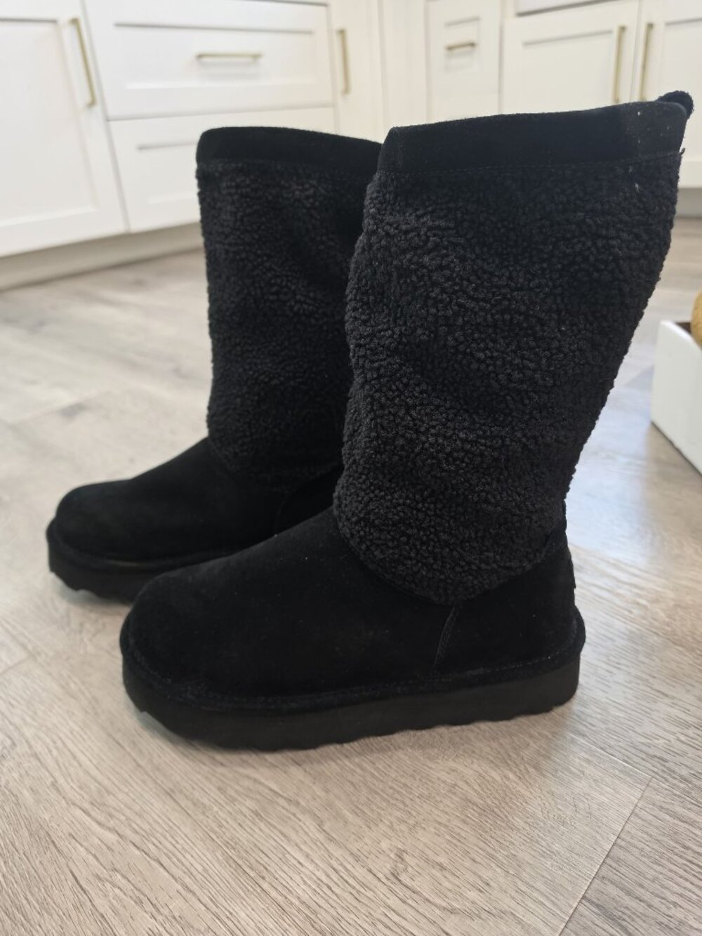 Bearpaw NWT Snuggle Murphy Platform Lo Boots Black Size 11W WIDE sherpa suede